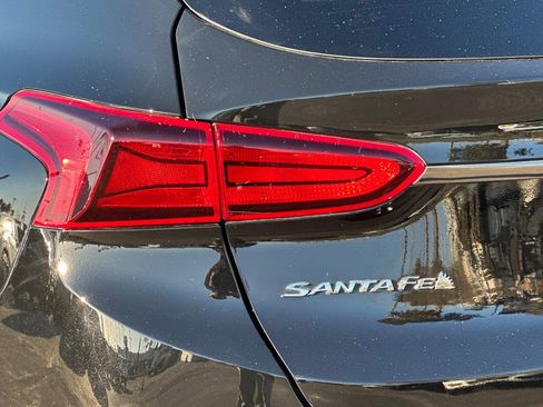 Used 2019 Hyundai Santa Fe SE image 26