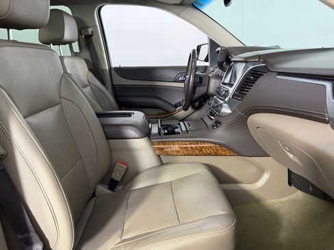 Used 2019 Chevrolet Tahoe Premier w/ Max Trailering Package image 34