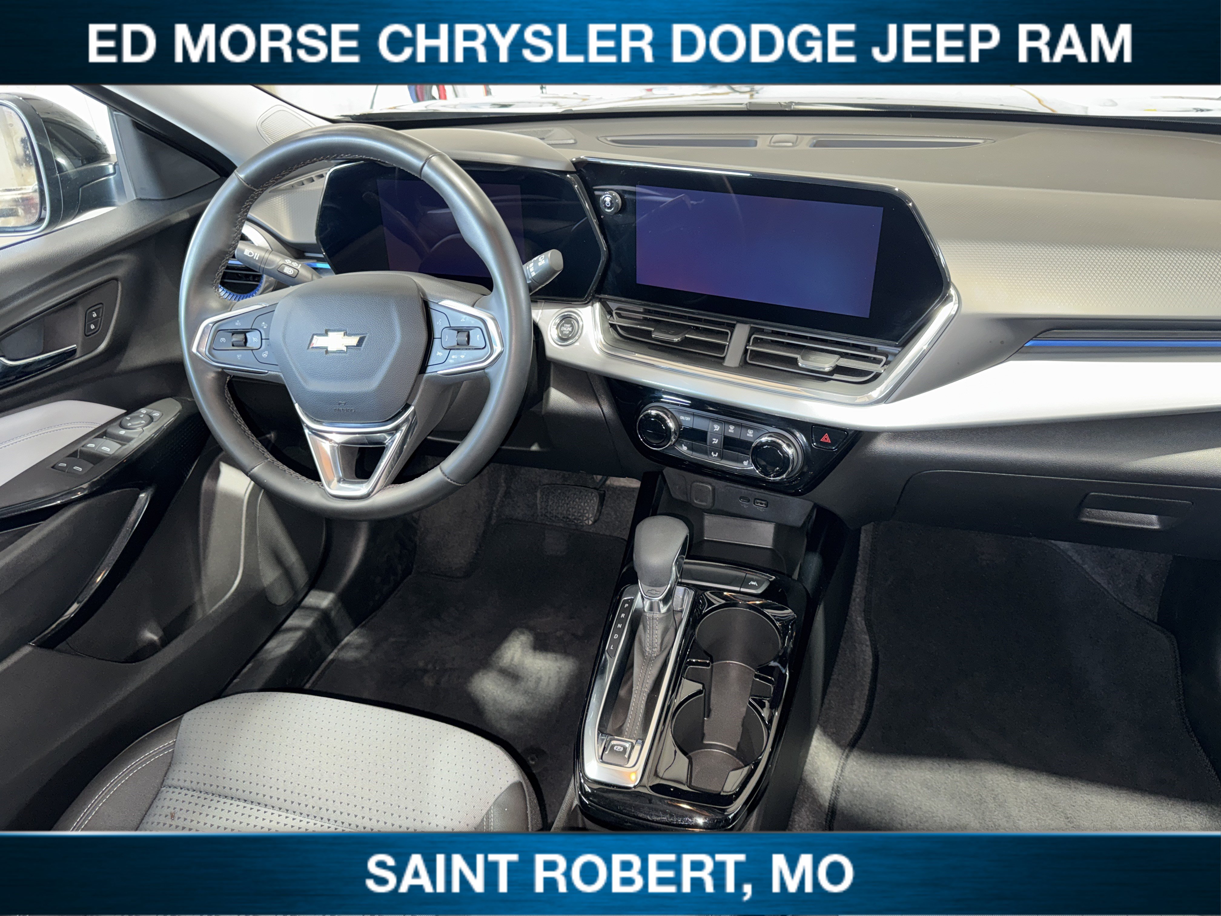 Used 2025 Chevrolet Trax LT w/ Driver Confidence Package FWD image 29