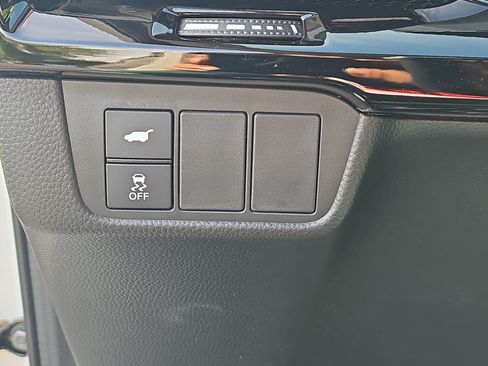 Used 2025 Honda CR-V EX-L image 24