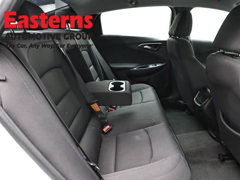 Used 2024 Chevrolet Malibu LT FWD image 22