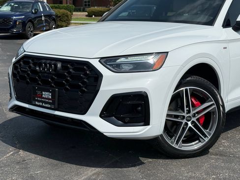 Used 2024 Audi Q5 e Premium Plus w/ Premium Plus Package AWD/4WD image 1