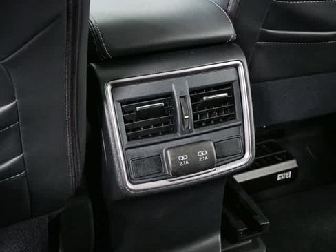 Used 2021 Subaru Forester Limited w/ Popular Package #3 AWD/4WD image 22