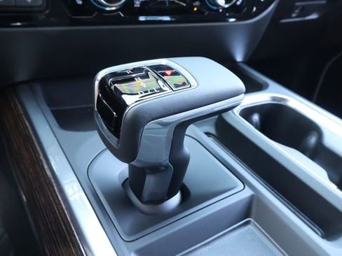 New 2026 GMC Sierra 1500 Elevation w/ Elevation Premium Package AWD/4WD image 29