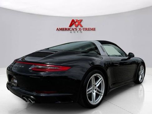 Used 2019 Porsche 911 Targa 4 AWD/4WD image 6