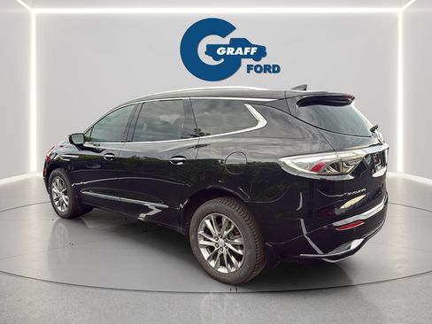 Used 2022 Buick Enclave Avenir w/ Avenir Technology Package AWD/4WD image 10