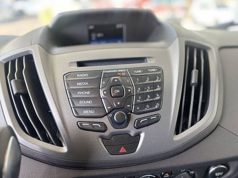 Used 2019 Ford Transit 350 156 DRW RWD image 17