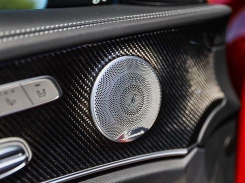 Used 2019 Mercedes-Benz E 63 AMG S image 25