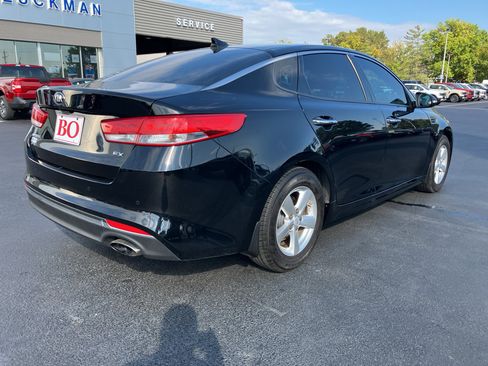 Used 2018 Kia Optima EX image 11