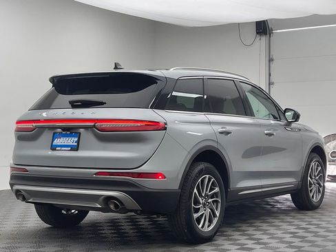 Used 2022 Lincoln Corsair AWD w/ Equipment Group 101A image 8