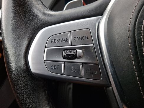 Used 2021 BMW X7 xDrive40i w/ Premium Package image 21