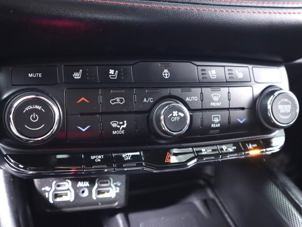 Used 2021 Dodge Durango R/T w/ Trailer Tow Group IV AWD/4WD image 22