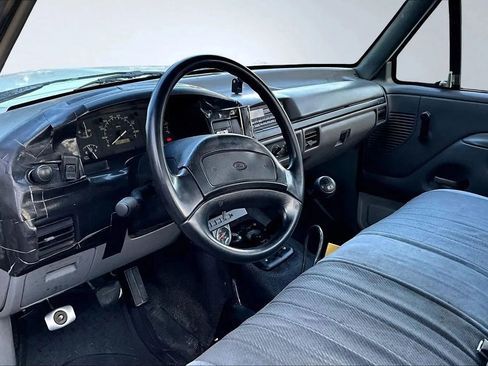 Used 1997 Ford F350 4x4 Regular Cab image 10