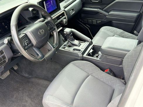 Used 2024 Toyota Tacoma SR image 4