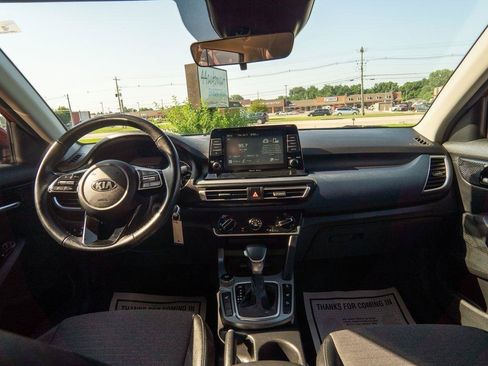 Used 2021 Kia Seltos S AWD/4WD image 13