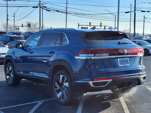 New 2025 Volkswagen Atlas Cross Sport SEL AWD/4WD image 4