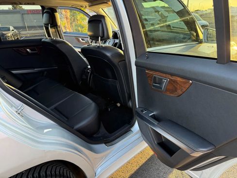 Used 2013 Mercedes-Benz GLK 350 GLK 350 4MATIC Sport Utility 4 w/ Premium 1 Pkg image 20