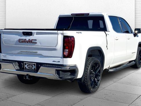 Used 2022 GMC Sierra 1500 SLE image 13