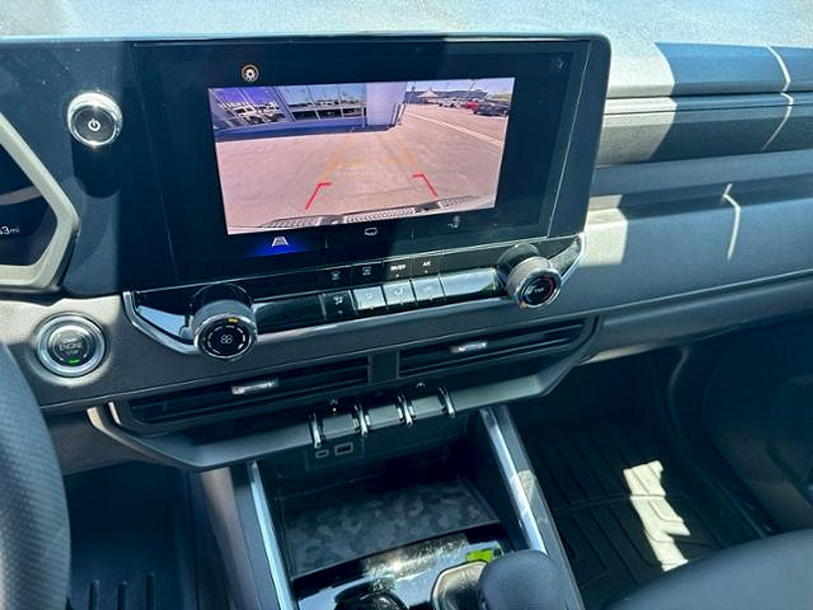 Used 2024 Chevrolet Colorado Trail Boss AWD/4WD image 20