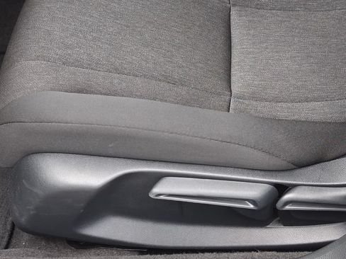 Certified 2025 Honda Accord LX image 14