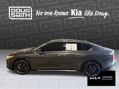 Certified 2025 Kia K4 GT-Line Turbo image 2