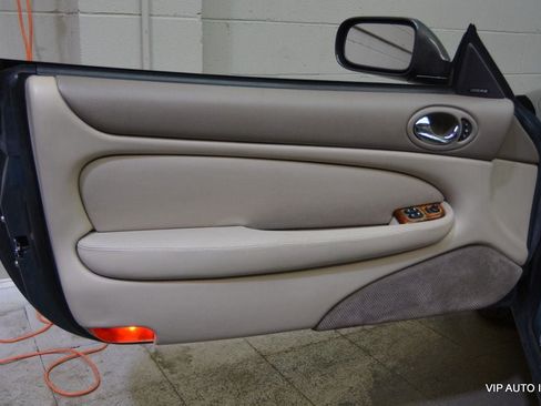 Used 2000 Jaguar XK8 Convertible RWD image 21