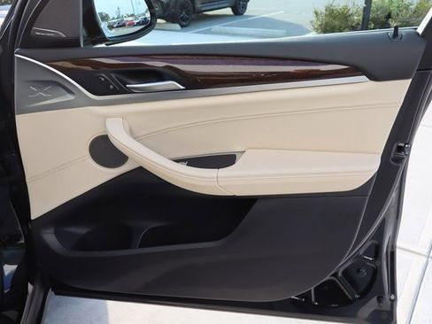 Used 2020 BMW X3 xDrive30i w/ Premium Package image 28