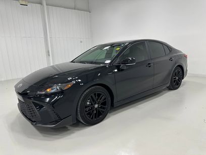 Used 2025 Toyota Camry SE