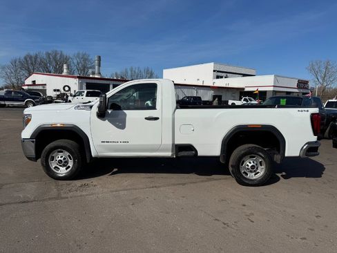 Used 2020 GMC Sierra 2500 4x4 Regular Cab w/ Convenience Package image 2