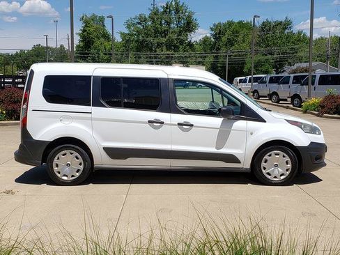 Used 2018 Ford Transit Connect XL FWD image 7
