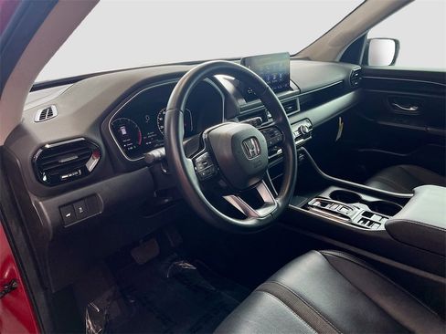 Used 2024 Honda Pilot EX-L image 9