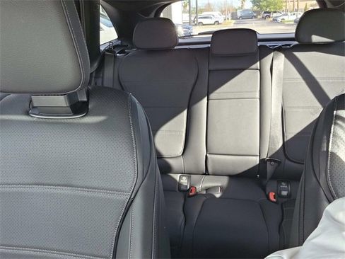 Certified 2025 Mercedes-Benz GLC 300 image 21