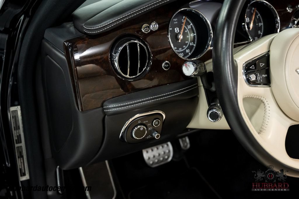 Used 2016 Bentley Mulsanne RWD image 20