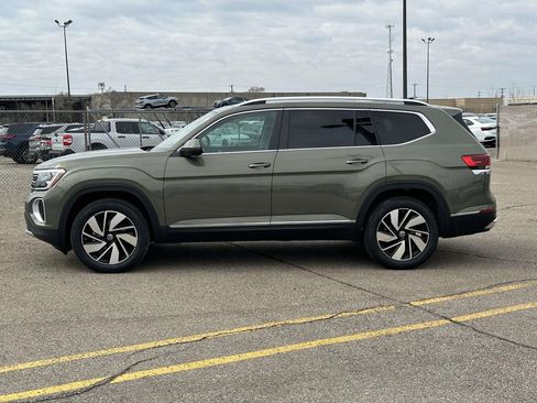 New 2026 Volkswagen Atlas SEL AWD/4WD image 2