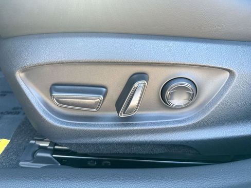 New 2026 Toyota Prius Plug-In Hybrid image 14