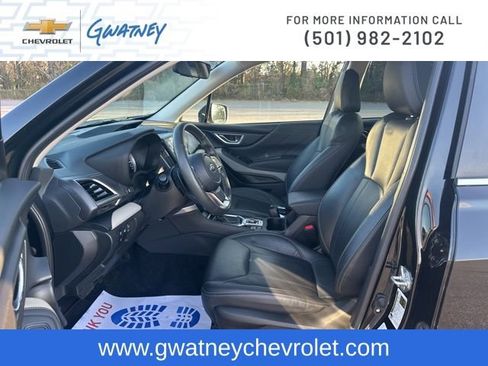 Used 2023 Subaru Forester Limited image 22