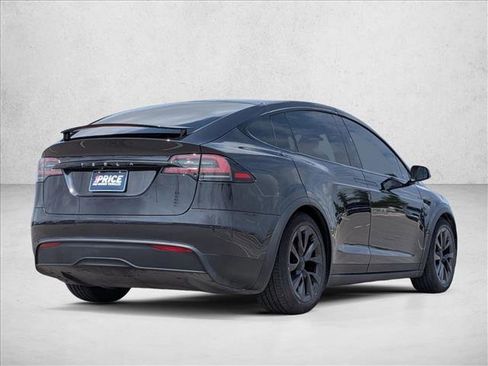 Used 2024 Tesla Model X AWD/4WD image 5