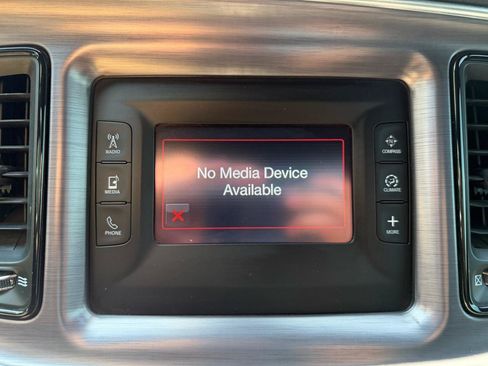 Used 2015 Dodge Challenger SXT w/ Driver Convenience Group RWD image 29