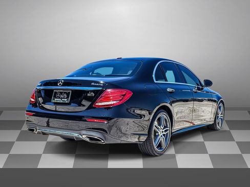 Used 2018 Mercedes-Benz E 400 4MATIC Sedan image 6