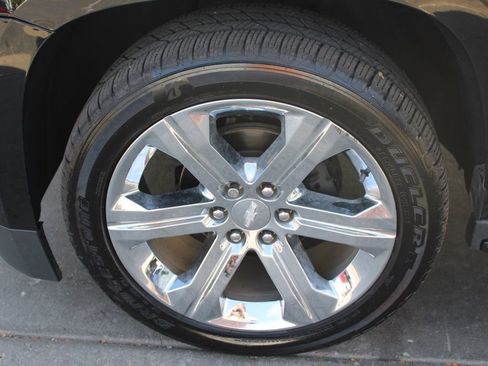 Used 2020 Chevrolet Tahoe Premier image 13