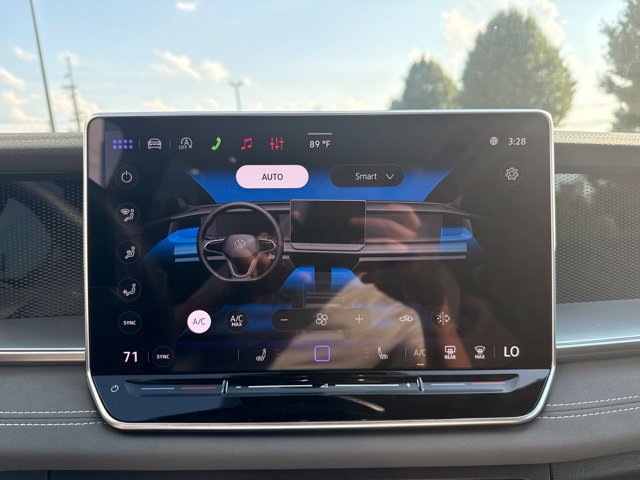 New 2026 Volkswagen Tiguan SE R-Line AWD/4WD image 22