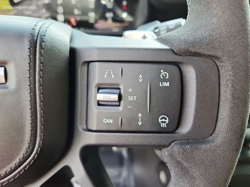 Used 2024 Land Rover Defender 110 Carpathian Edition AWD/4WD image 18