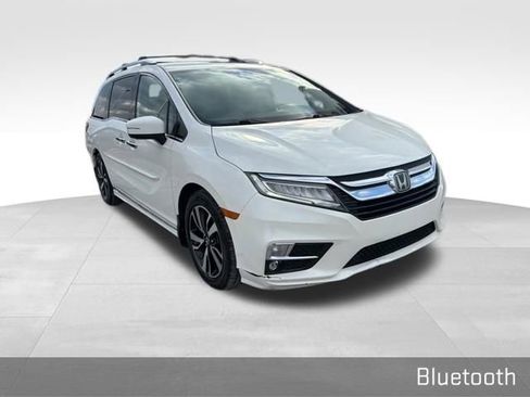 Used 2018 Honda Odyssey Elite image 3