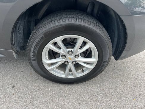 Used 2017 Chevrolet Equinox LT w/ Convenience Package AWD/4WD image 13