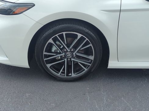 Certified 2025 Toyota Camry XLE FWD image 28