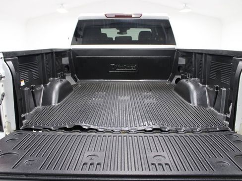 Used 2024 GMC Sierra 2500 Pro w/ Convenience Package AWD/4WD image 18