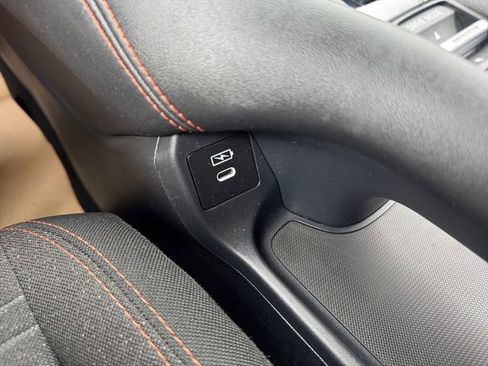 Certified 2025 Honda HR-V Sport image 24