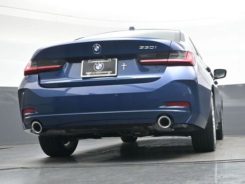 Used 2024 BMW 330i Sedan w/ Premium Package RWD image 31
