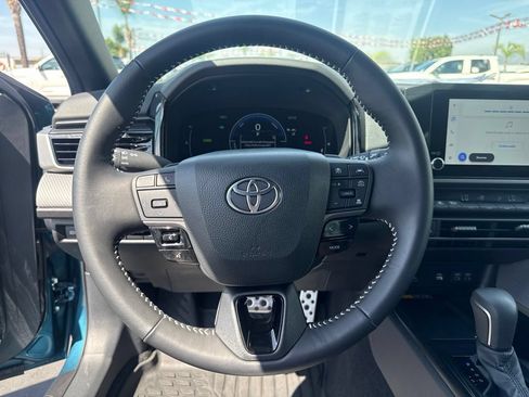Used 2026 Toyota Camry SE w/ Convenience Package FWD image 22