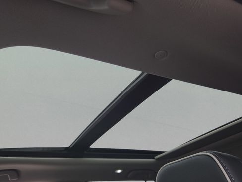 New 2026 Honda Pilot Elite image 10